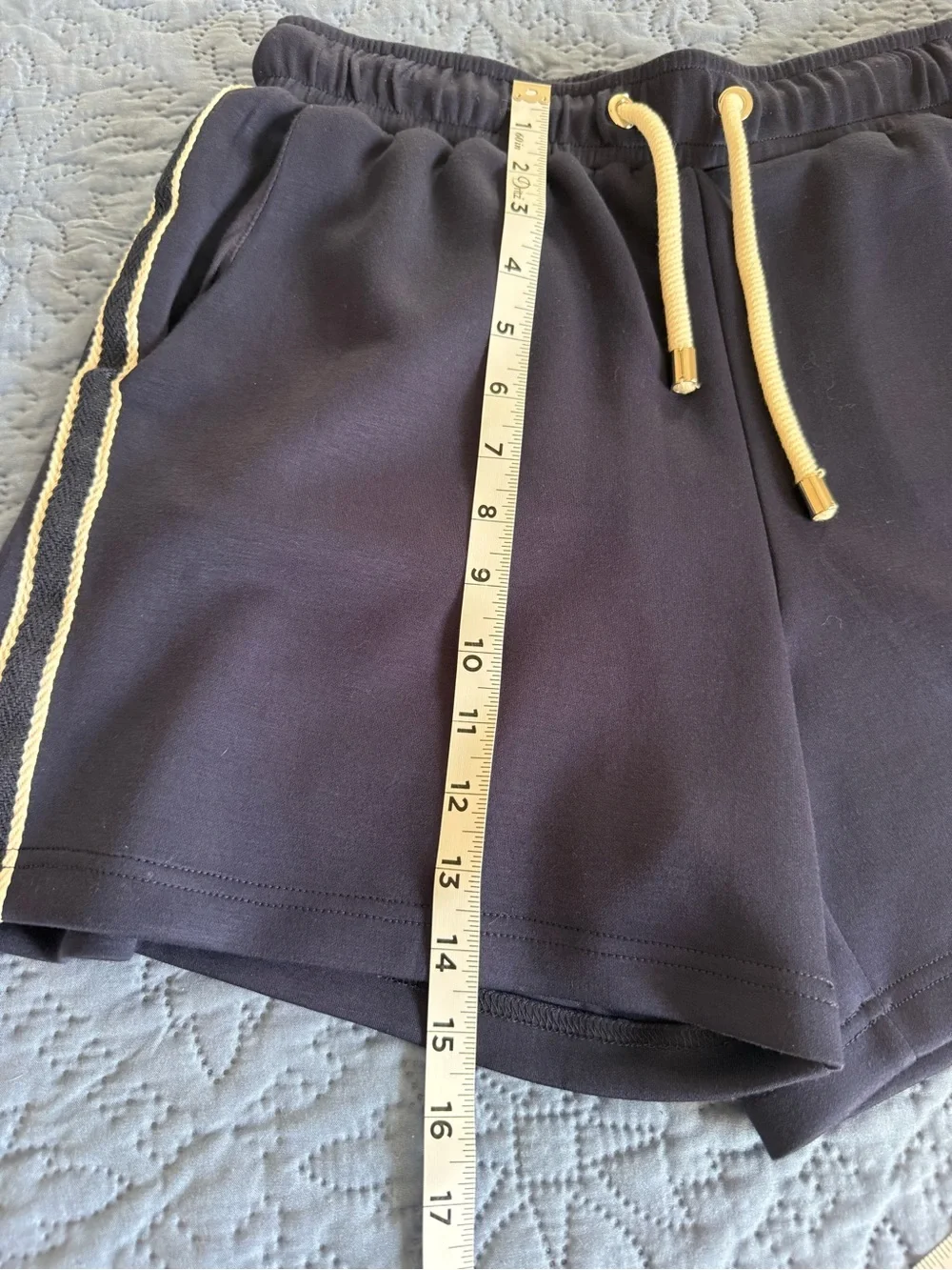 Elie Tahari Navy Athleisure Lounge Set Medium Sweatshirt & Shorts Matching Set